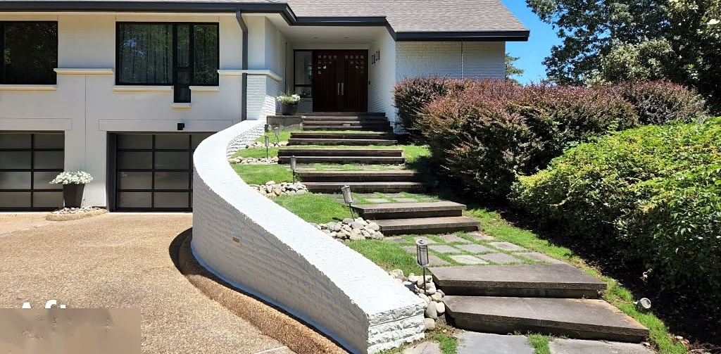 Curved Stone Entry Retaining Wall & Steps - After